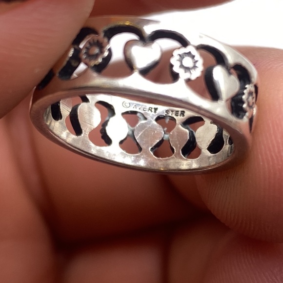 James Avery Jewelry Retired Heart And Flower Ring Poshmark